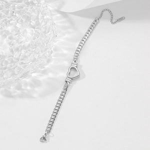Women's Fashionable Snake Bone Pattern Love Bracelet 73193450S