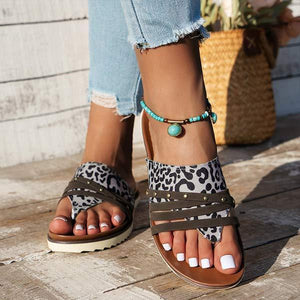 Women's Studded Toe-Ring Sandals 14535139C