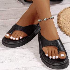 Women's Thick Sole Open-Toe Cracked Leather Slide Sandals 88996823C