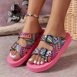 Women's Ethnic Pattern Thick Soled Beach Slippers 10140060S