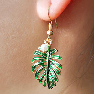 Fresh Green Coconut Leaf Pearl Earrings 82900718C