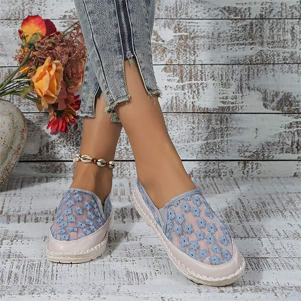 Women's Lace Slip-On Flat Shoes 36643174C