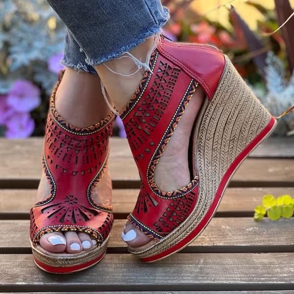 Women's Retro Wedge Carved Hollow Shoes 49576261S