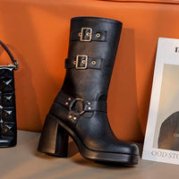 Women's Vintage Rivet Metal Buckle Fashion Boots 96554573C