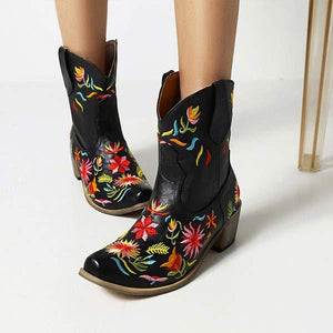 Women's Pointed Toe Mid-Heel Embroidered Fashion Boots 74278994C