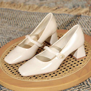Women's Retro Block Heel Square Toe Mary Jane Shoes 69280467C