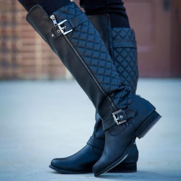 Women's Fashion Belt Buckle Knee High Boots 55630478S