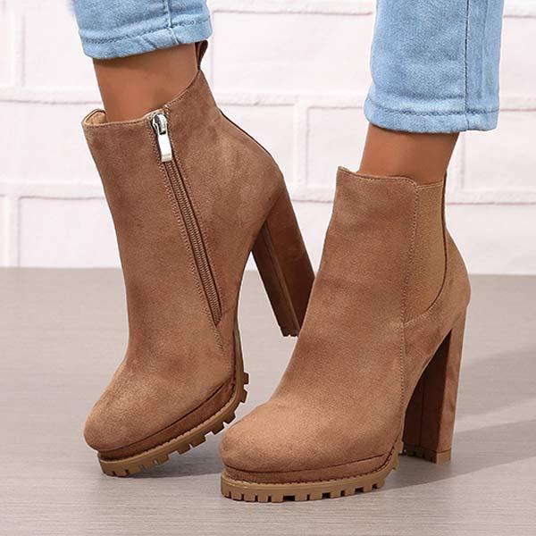 Women's Low Ankle Chunky Heel Boots 68943371C
