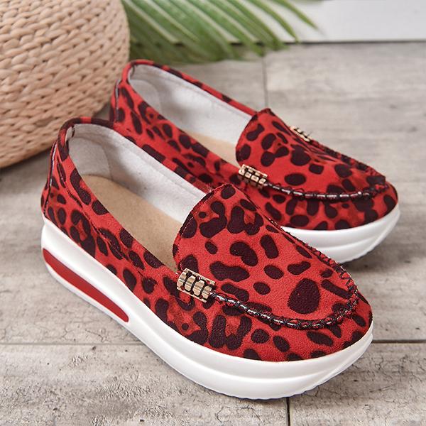 Women's Casual Leopard Print Thick-Soled Sneakers 87392705S