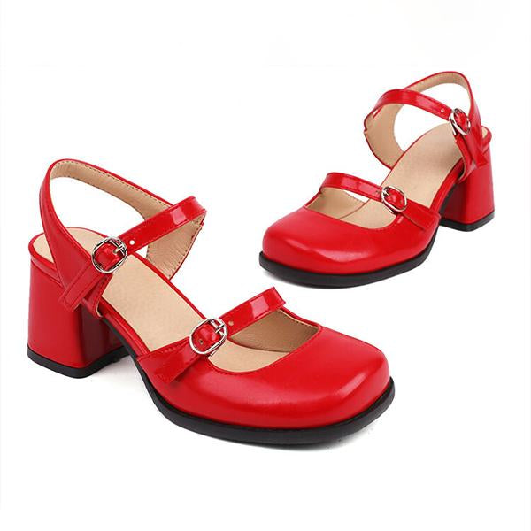 Women's Buckle Retro Square Toe Block Heel Sandals 77384319C