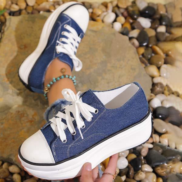 Women's Low-Top Thick Sole Lace-Up Casual Canvas Shoes 60135271C