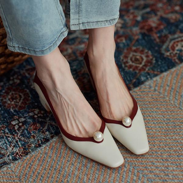 Women's Retro Color-Block Pearl Chunky Heels 18776621S