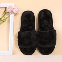 Women's Cozy Furry Slippers 19077917C